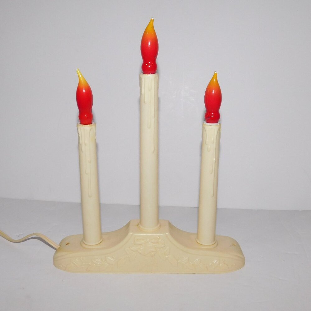 VTG 3 Light Candolier Candelabra Christmas Electric Window Candles Decoration